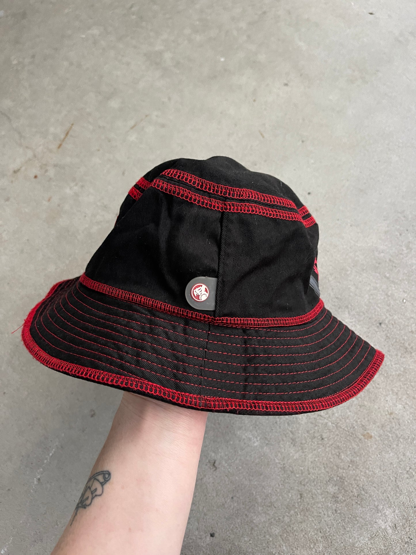 Holden Holden Holden Bucket Hat